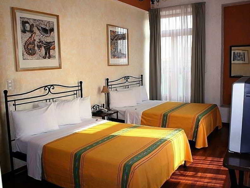 Portico Hotel & Galeria Morelia Zewnętrze zdjęcie